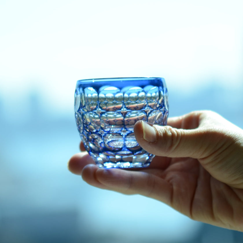 [SAKE CUP] SAKE CUP HYDRANGEA BY SATOSHI NABETANI MASTER OF TRADITIONAL CRAFTS | EDO KIRIKO | KAGAMI CRYSTAL